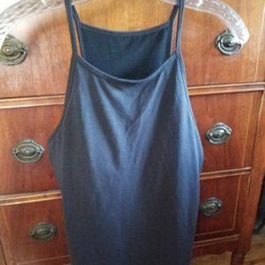 Black workout tank